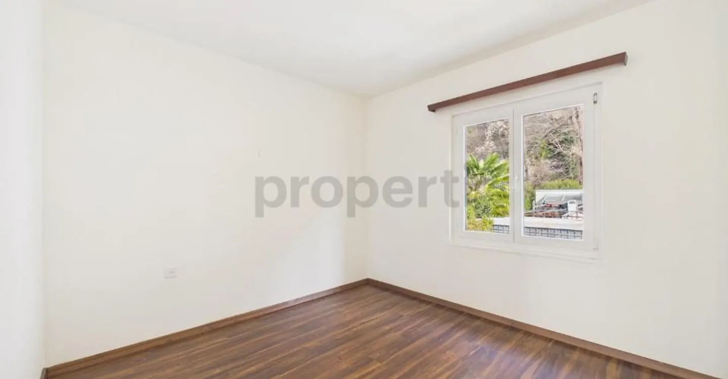 Elegant 4.5-room detached house with mountain views in Pollegio - Photo 8 of 12
