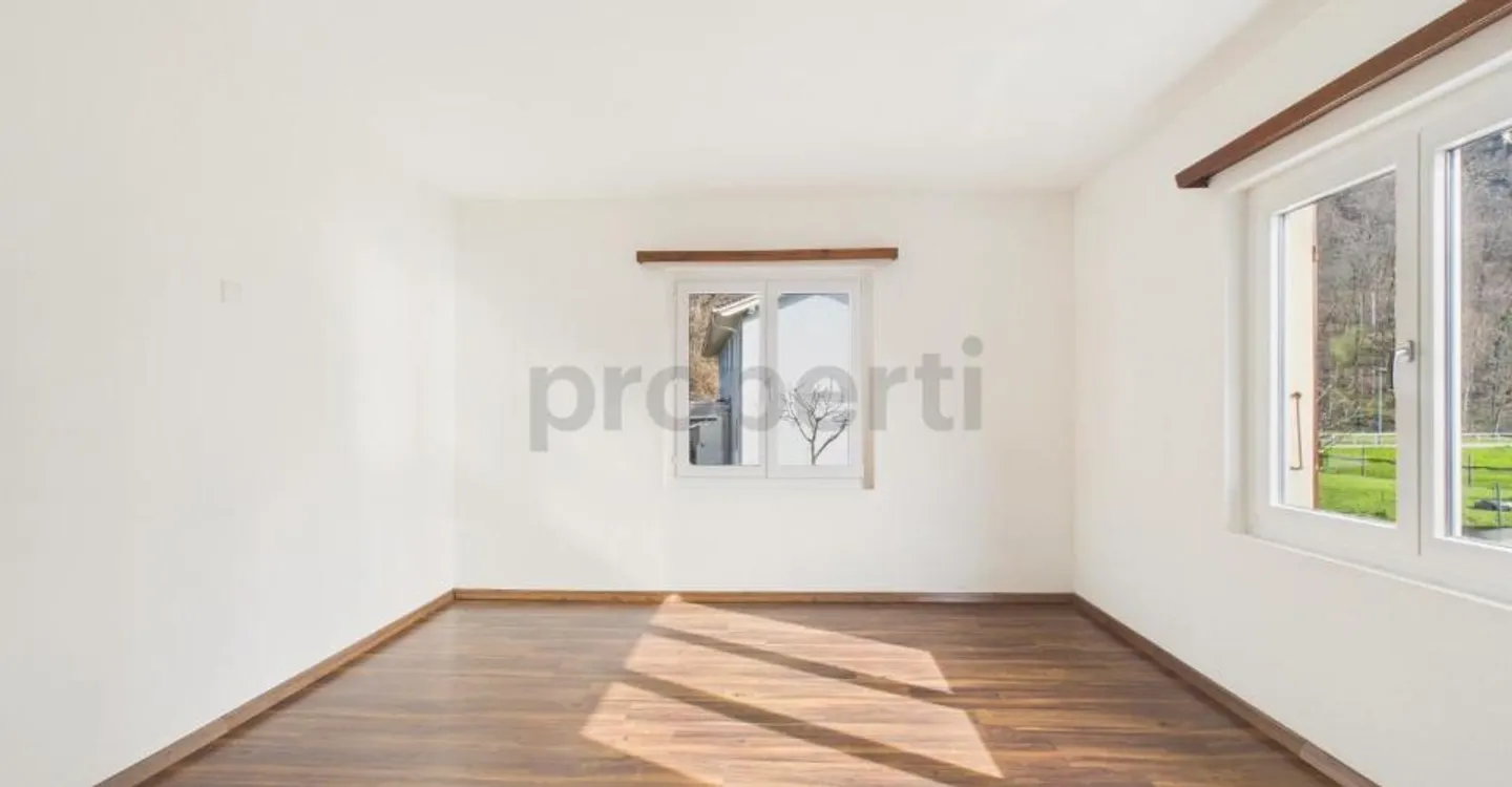 Elegant 4.5-room detached house with mountain views in Pollegio - Photo 7 of 12