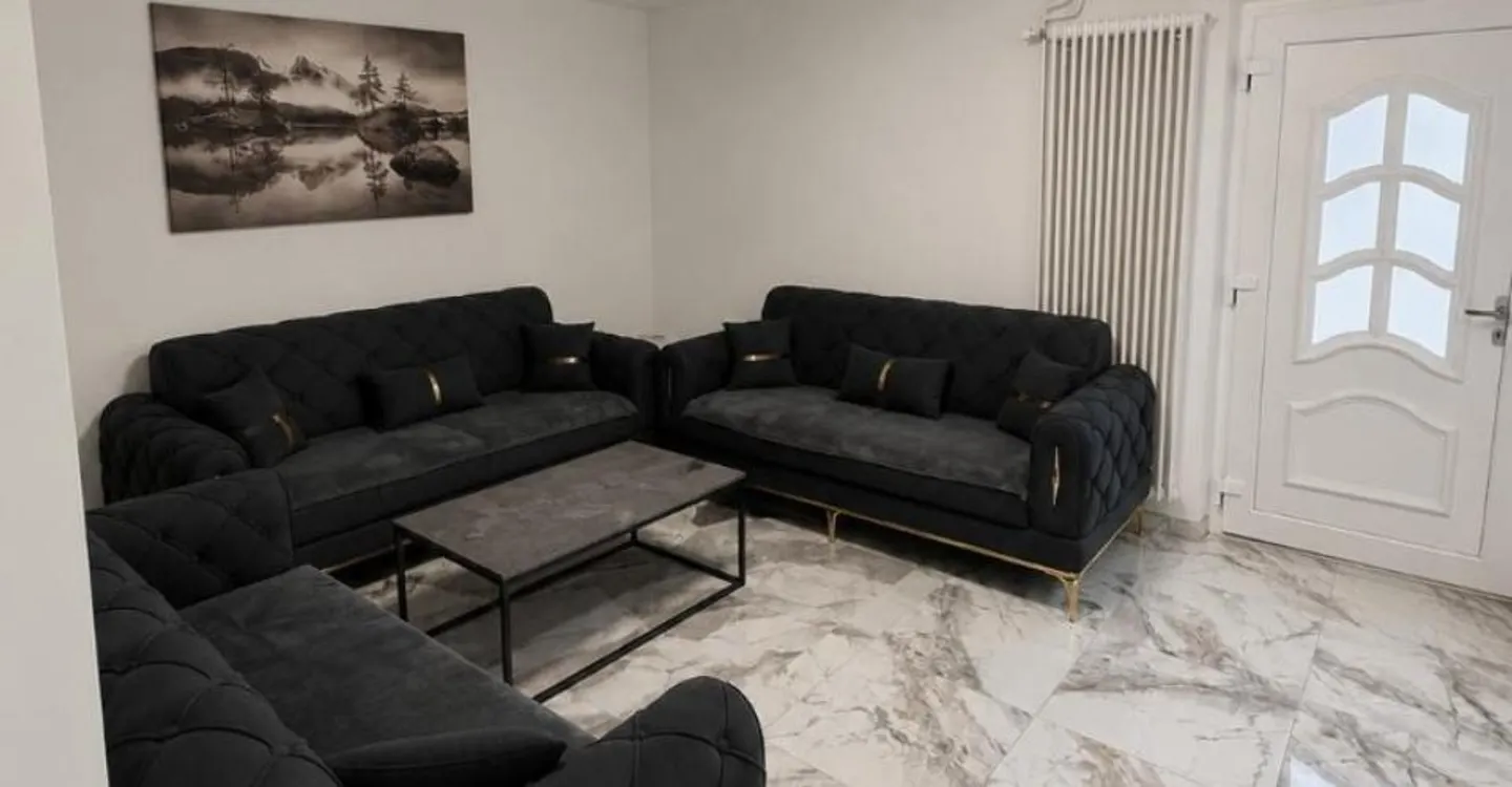 Maison Familiale avec Potentiel - Photo 5 sur 12