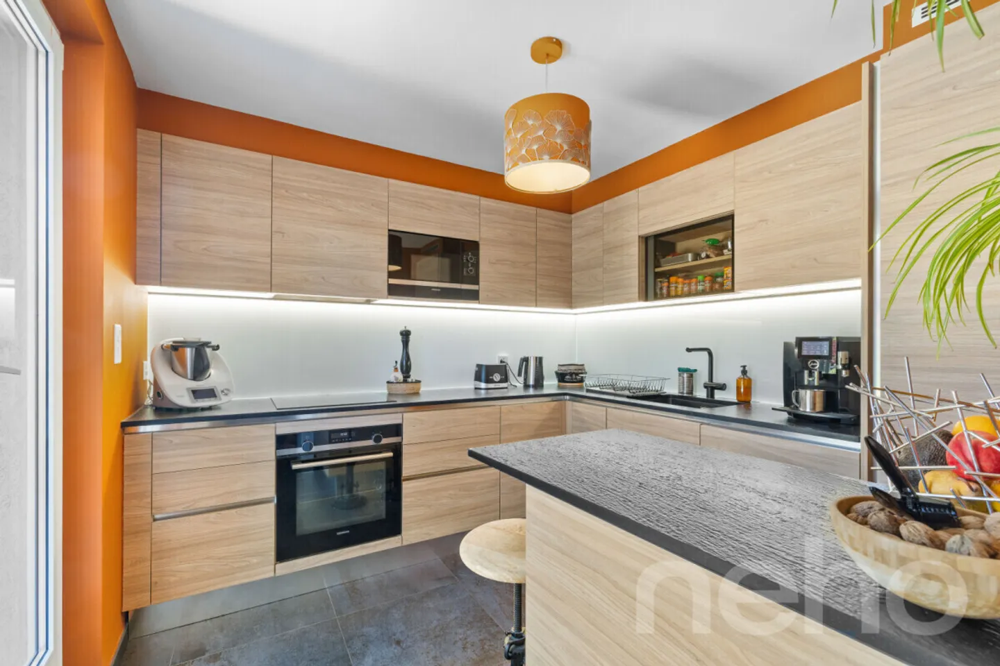 Esclusivo: magnifica villa familiare di 5,5 stanze con grande giardino - Foto 4 di 13