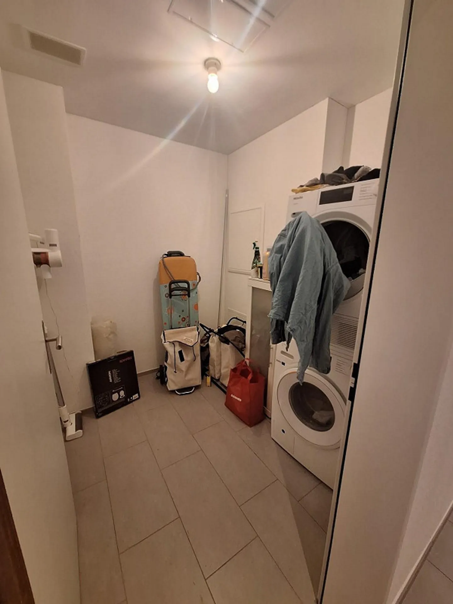 3½-room apartment with spacious balcony in a central location - Photo 10 of 11