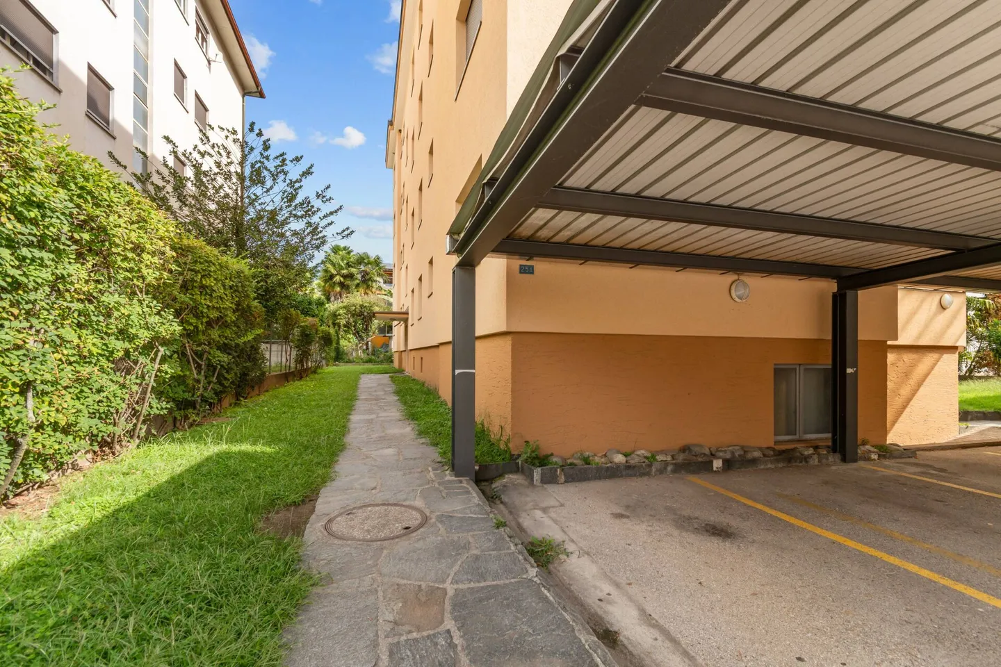 Immeuble multifamilial avec 12 appartements - Rendement attractif de 4,5 % - Photo 10 sur 12