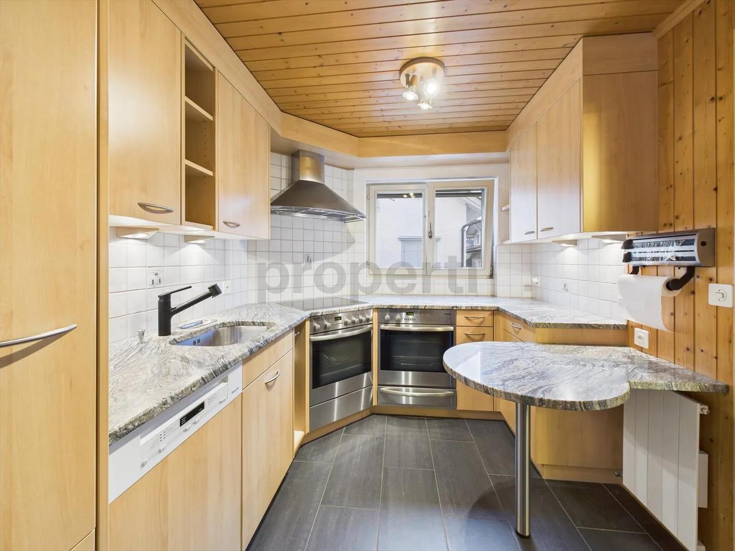 Charmante appartement 3.5 pièces à Herisau, Canton AR - meublé - Photo 2 sur 9