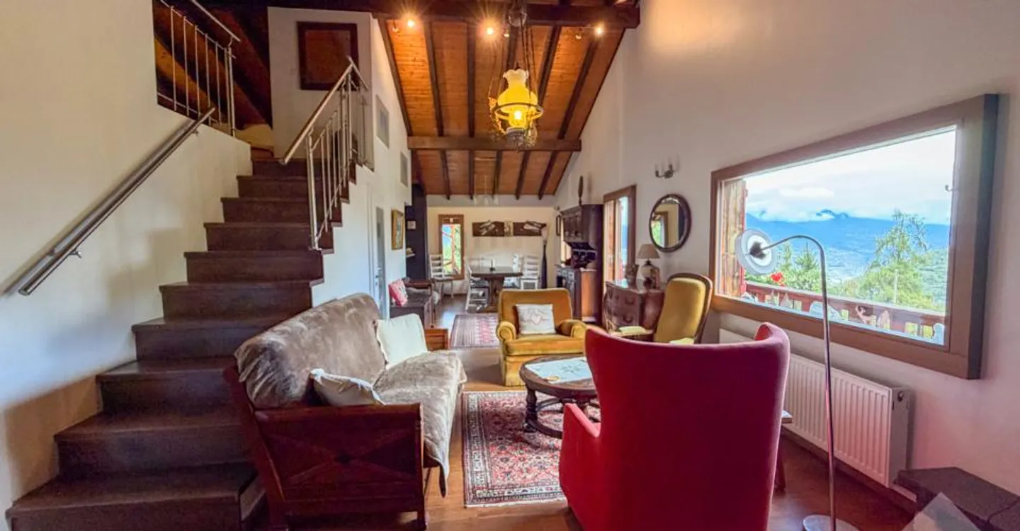 Charming chalet with no overlooking and exceptional view - Photo 11 of 11