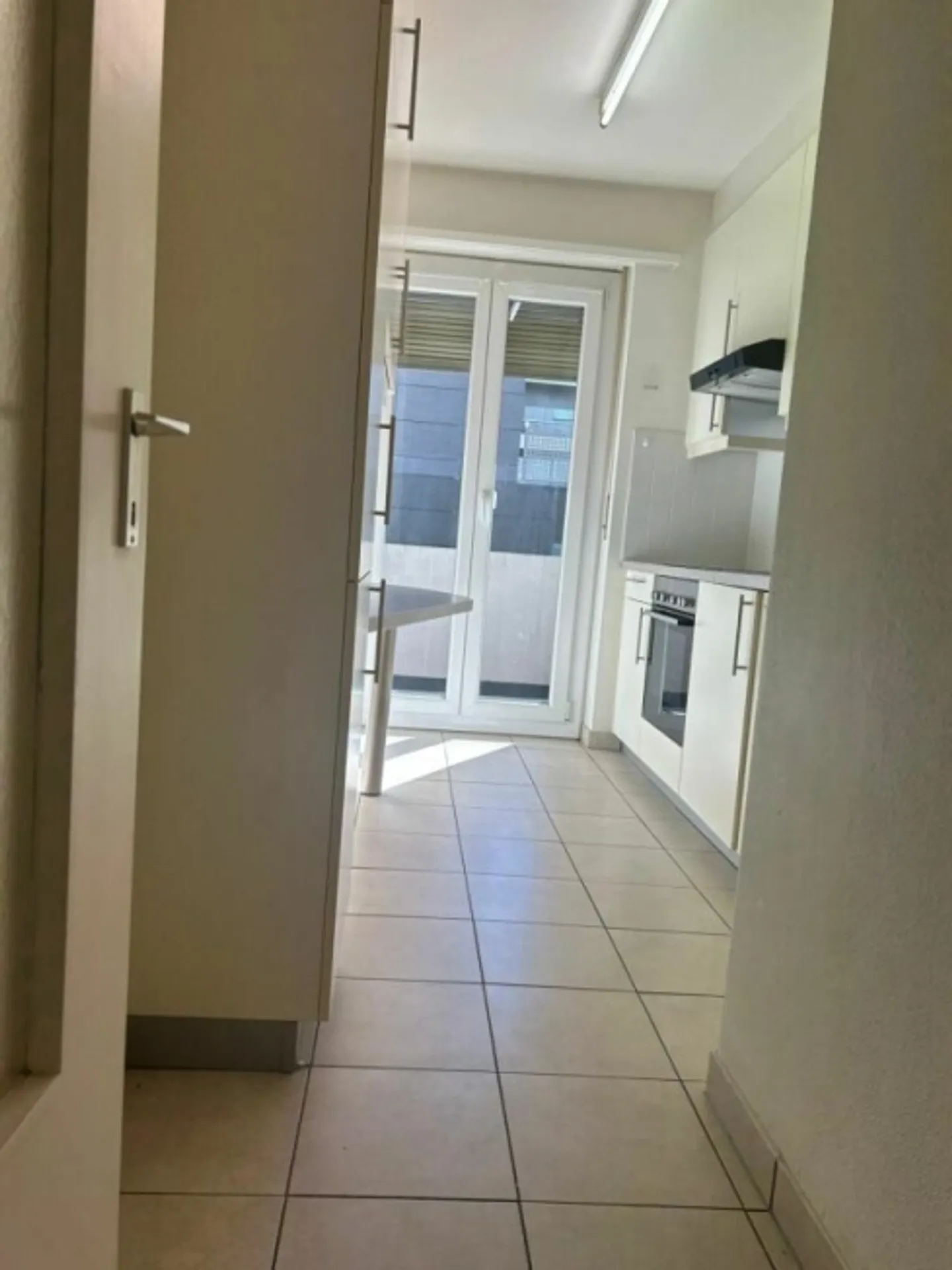 Modern 3.5 rooms in Massagno - modern 3.5 room apartment in Massagno - Photo 3 of 14