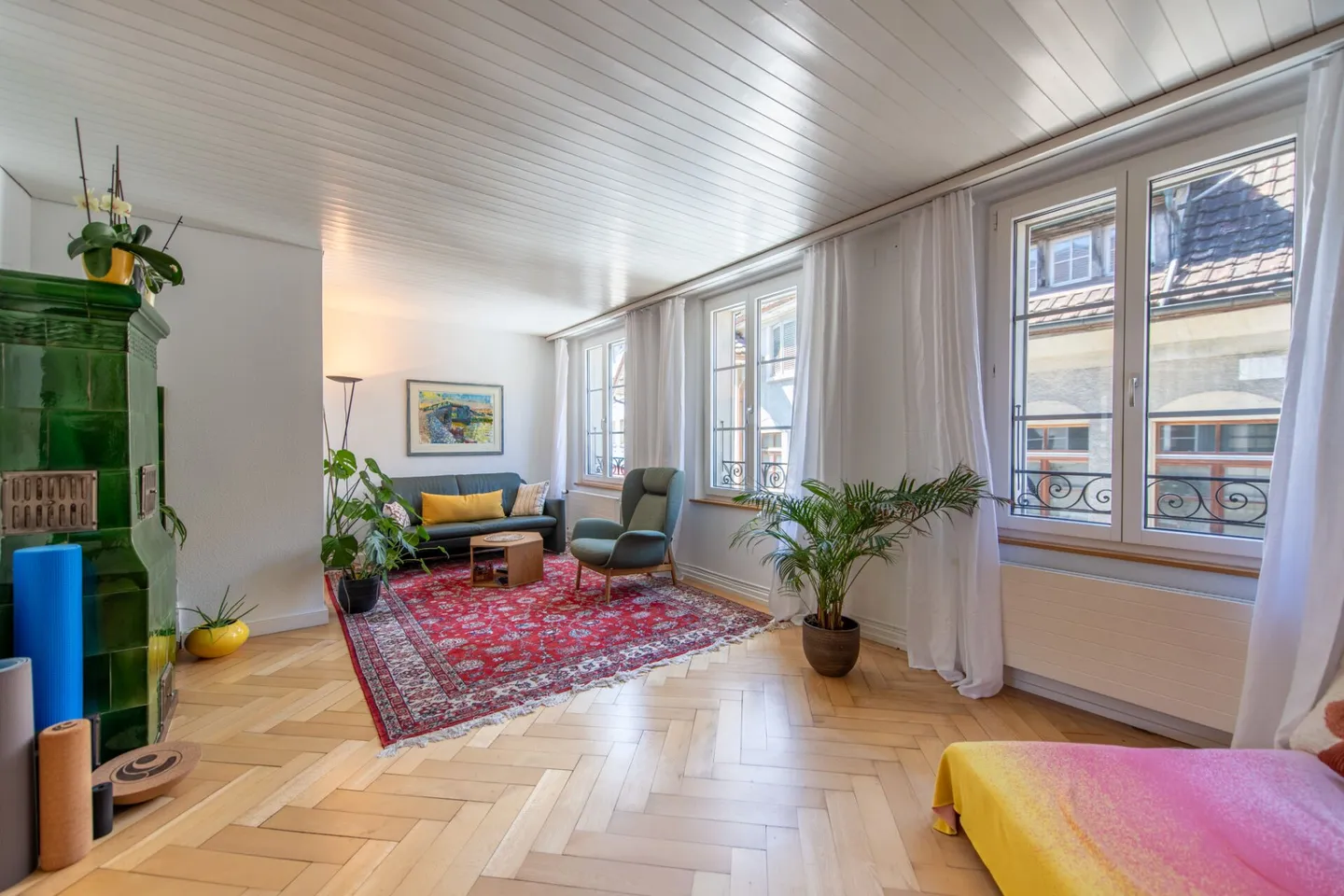 Luce, Charme & Comfort: Appartamento di 3,5 stanze nel cuore di Solothurn - Foto 1 di 12