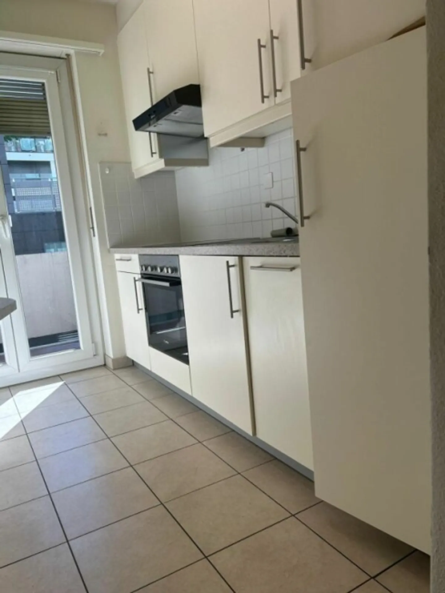 Modern 3.5 rooms in Massagno - modern 3.5 room apartment in Massagno - Photo 4 of 14