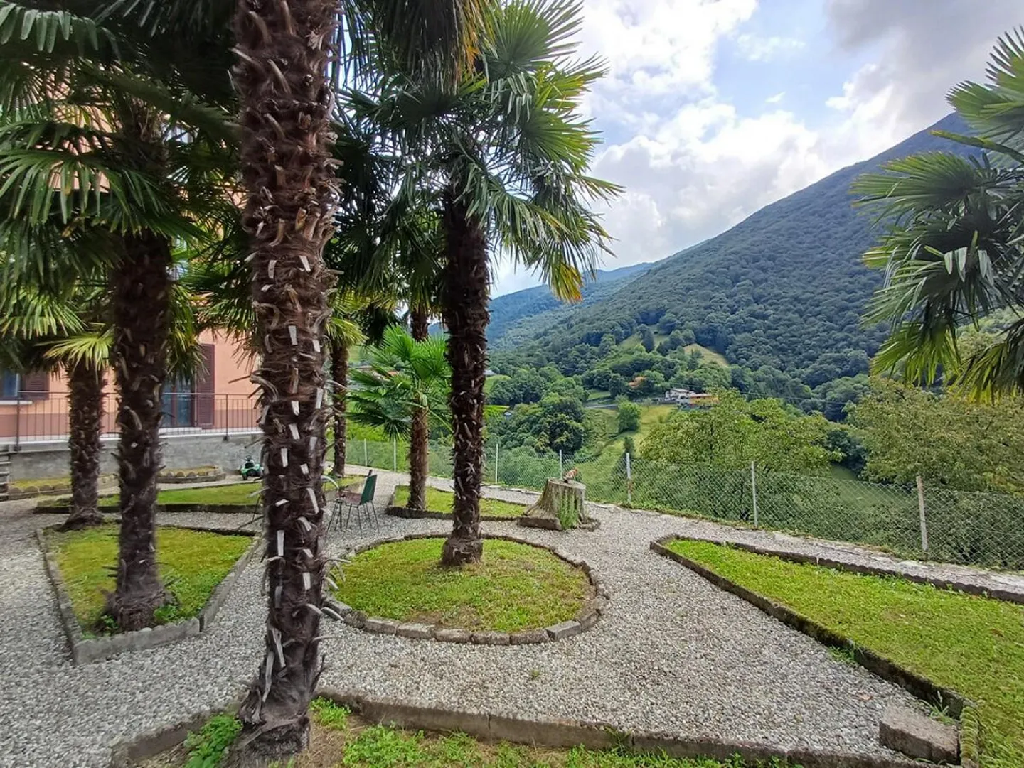 AROGNO – MÖGLICHE FERIENHAUS, WOHNUNG IN EINEM HISTORISCHEN HAUS - Foto 10 von 14