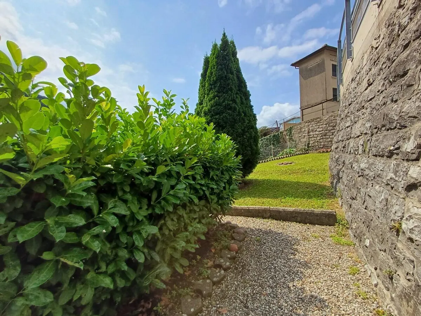 AROGNO – MÖGLICHE FERIENHAUS, WOHNUNG IN EINEM HISTORISCHEN HAUS - Foto 11 von 14