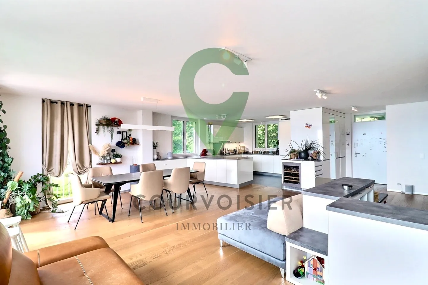 Bell'attico con splendida vista sul lago e sulle Alpi - Foto 3 di 11