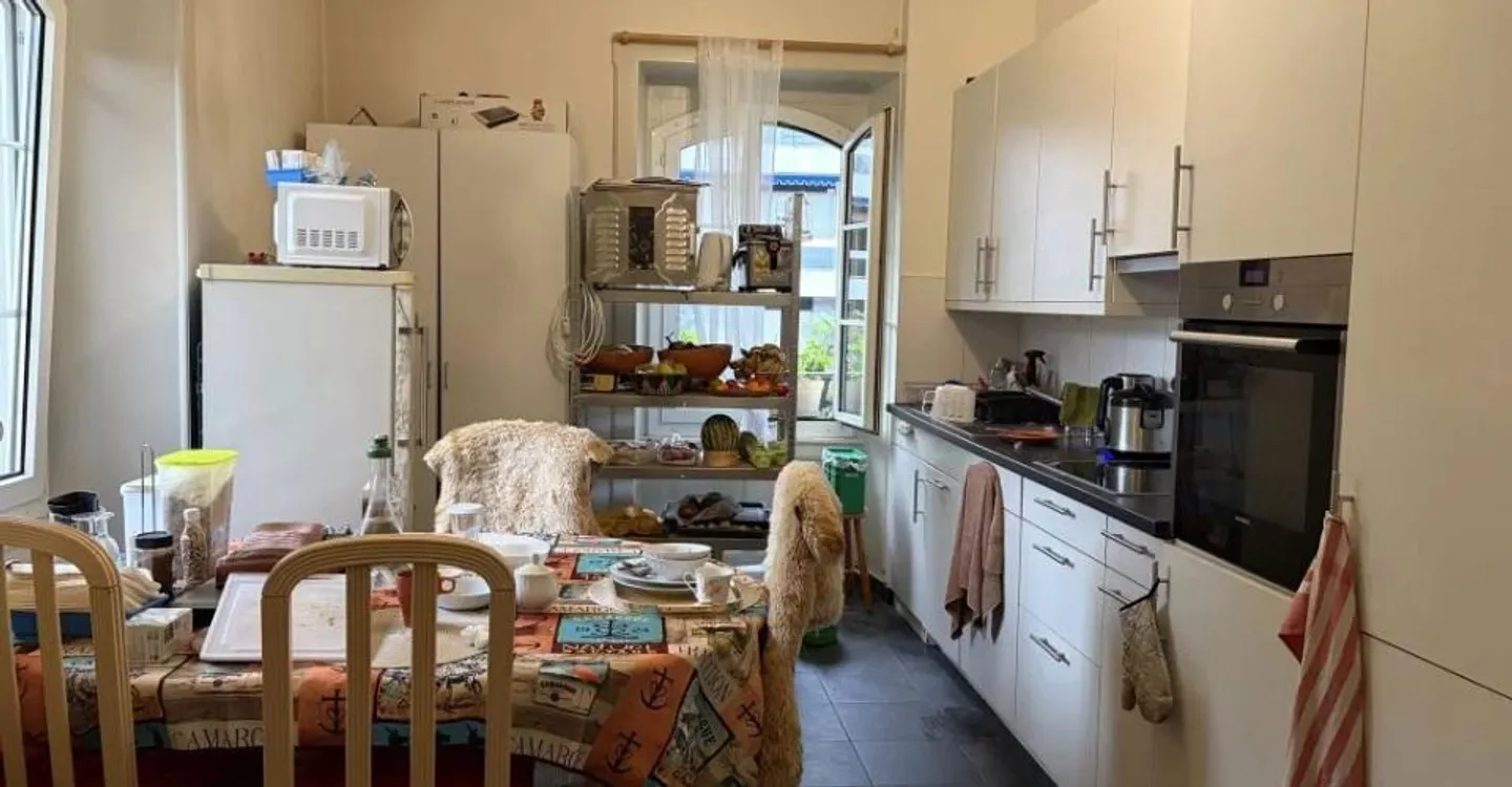 Beautiful 5.5-room apartment with lake view - Photo 4 of 7