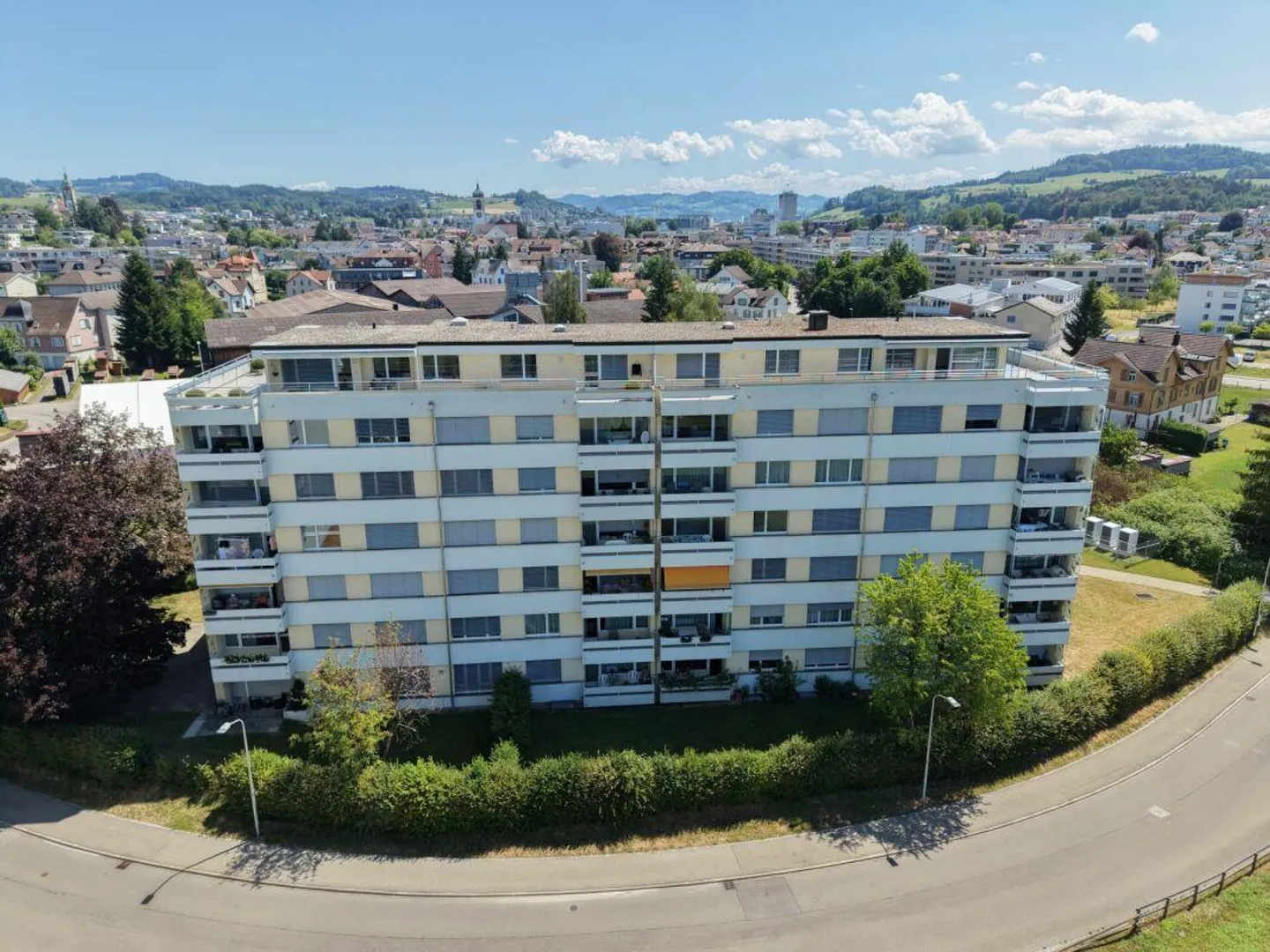 Stylische Attikawohnung mit Terrasse - Foto 1 von 15
