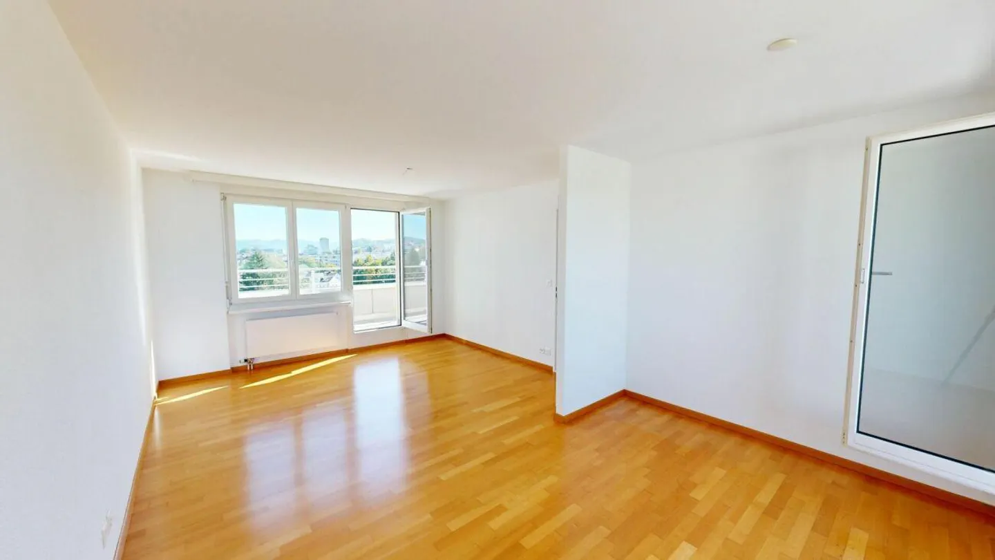 Stylische Attikawohnung mit Terrasse - Foto 7 von 15