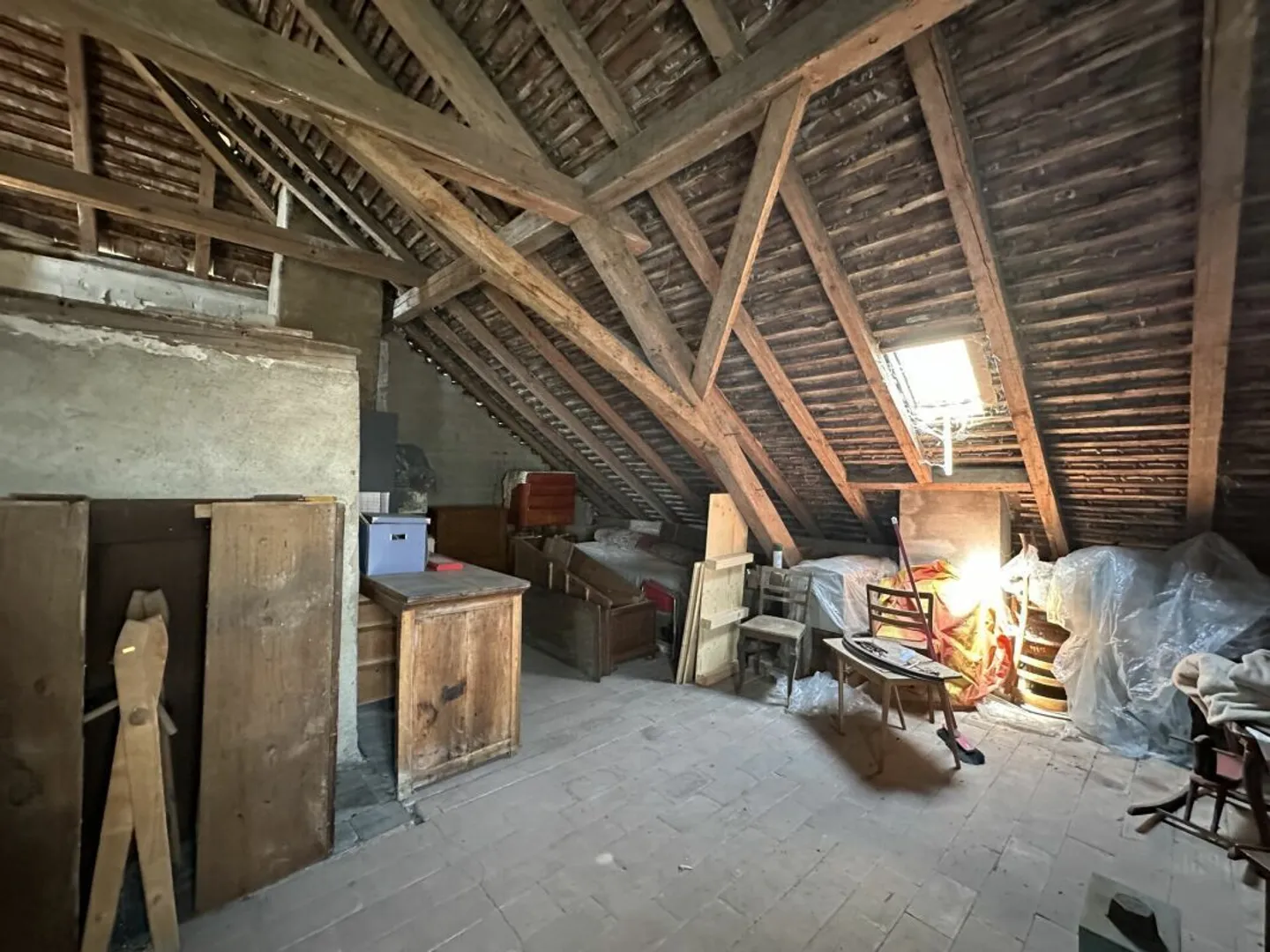 House to renovate/transform - House in need of renovation for sale - Photo 19 of 20