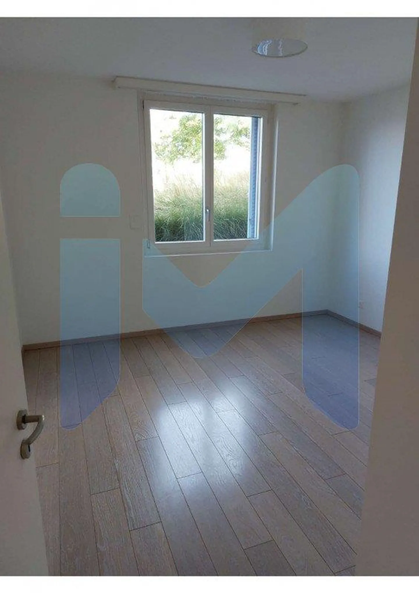 5-room apartment on the ground floor located in Vésenaz 1222 - Photo 5 of 9