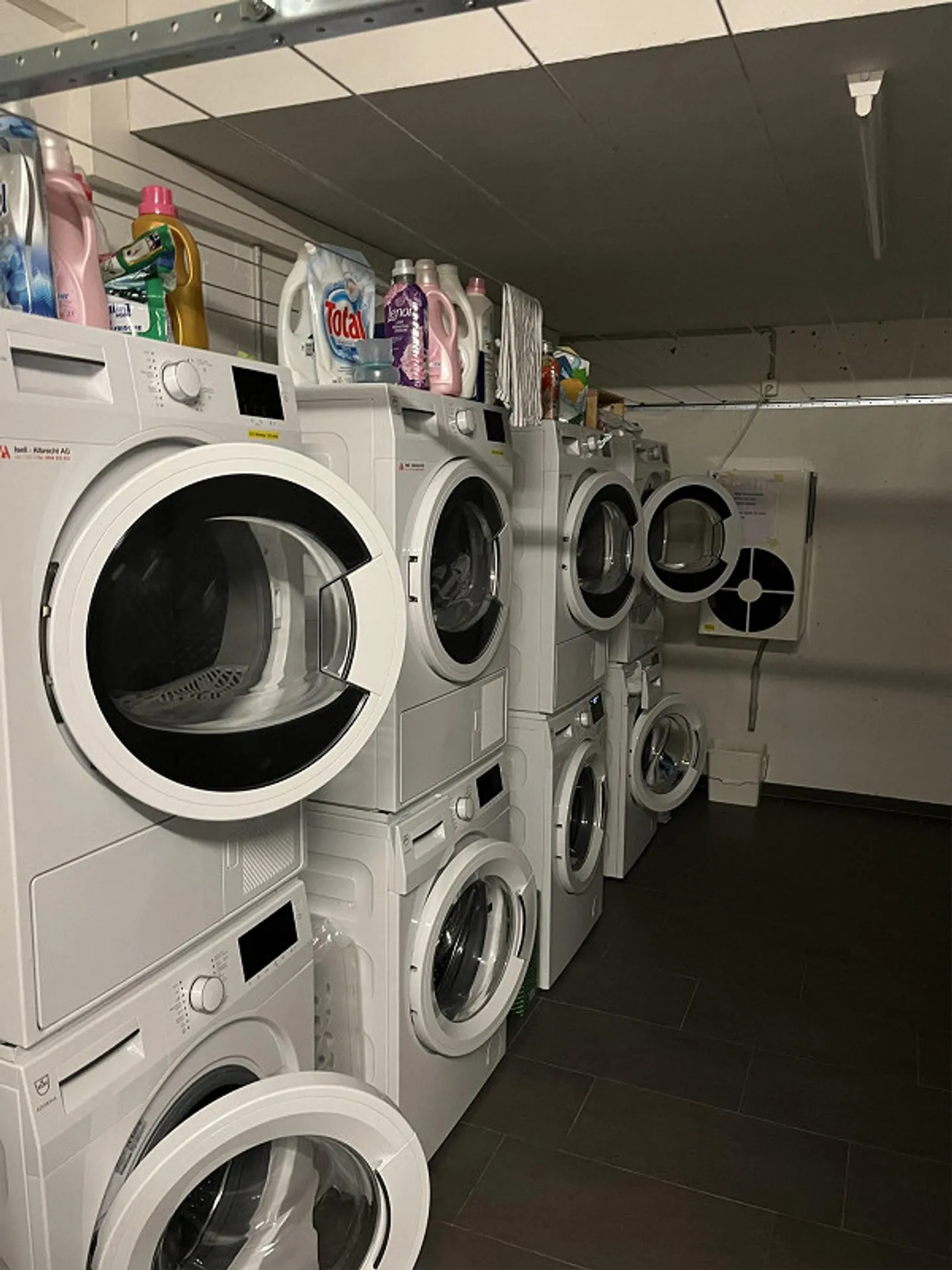 Appartamento moderno con grande balcone in una posizione adatta alle famiglie - Foto 12 di 12