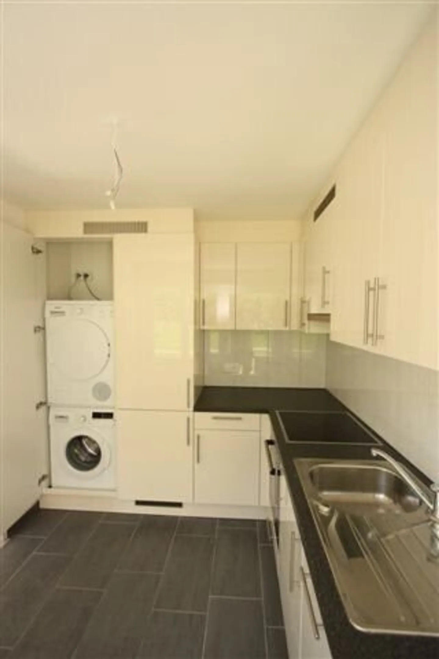 situato nel centro! - Foto 2 di 7