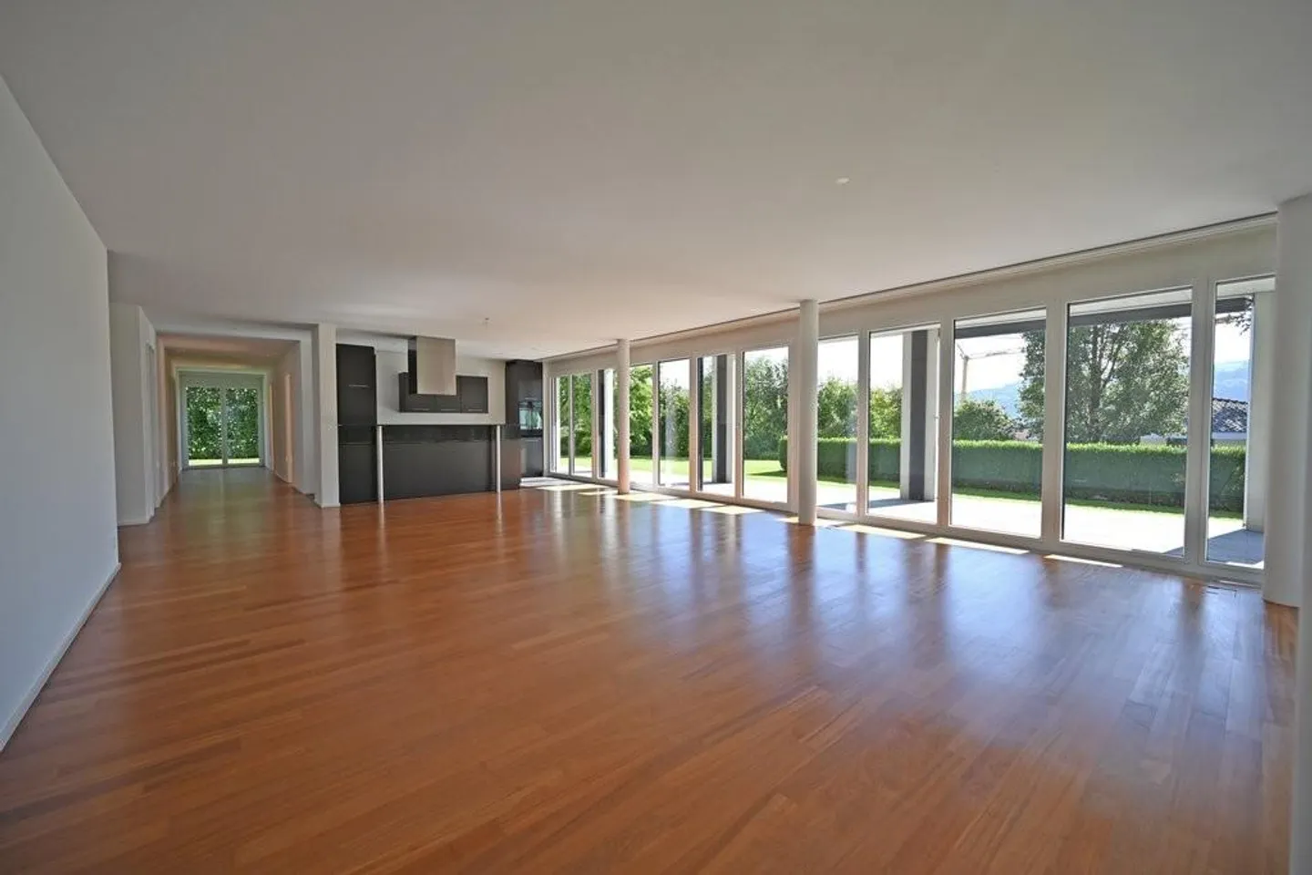 Appartamento moderno al piano terra con standard di proprietà - Foto 3 di 12