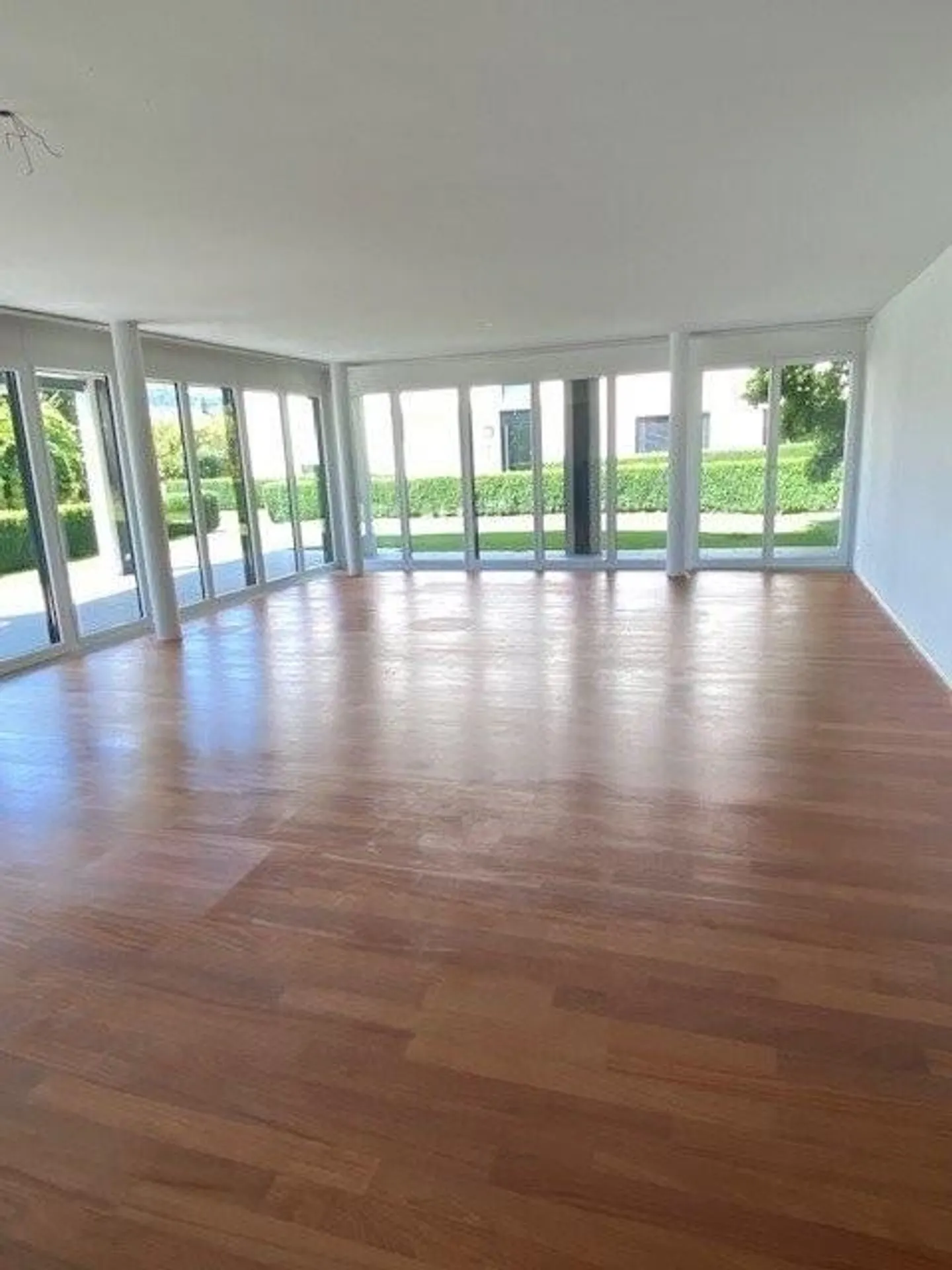 Appartamento moderno al piano terra con standard di proprietà - Foto 4 di 12