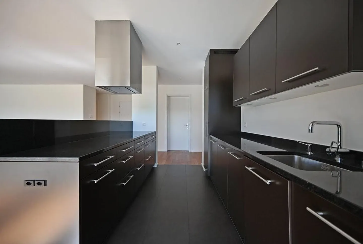 Appartamento moderno al piano terra con standard di proprietà - Foto 5 di 12