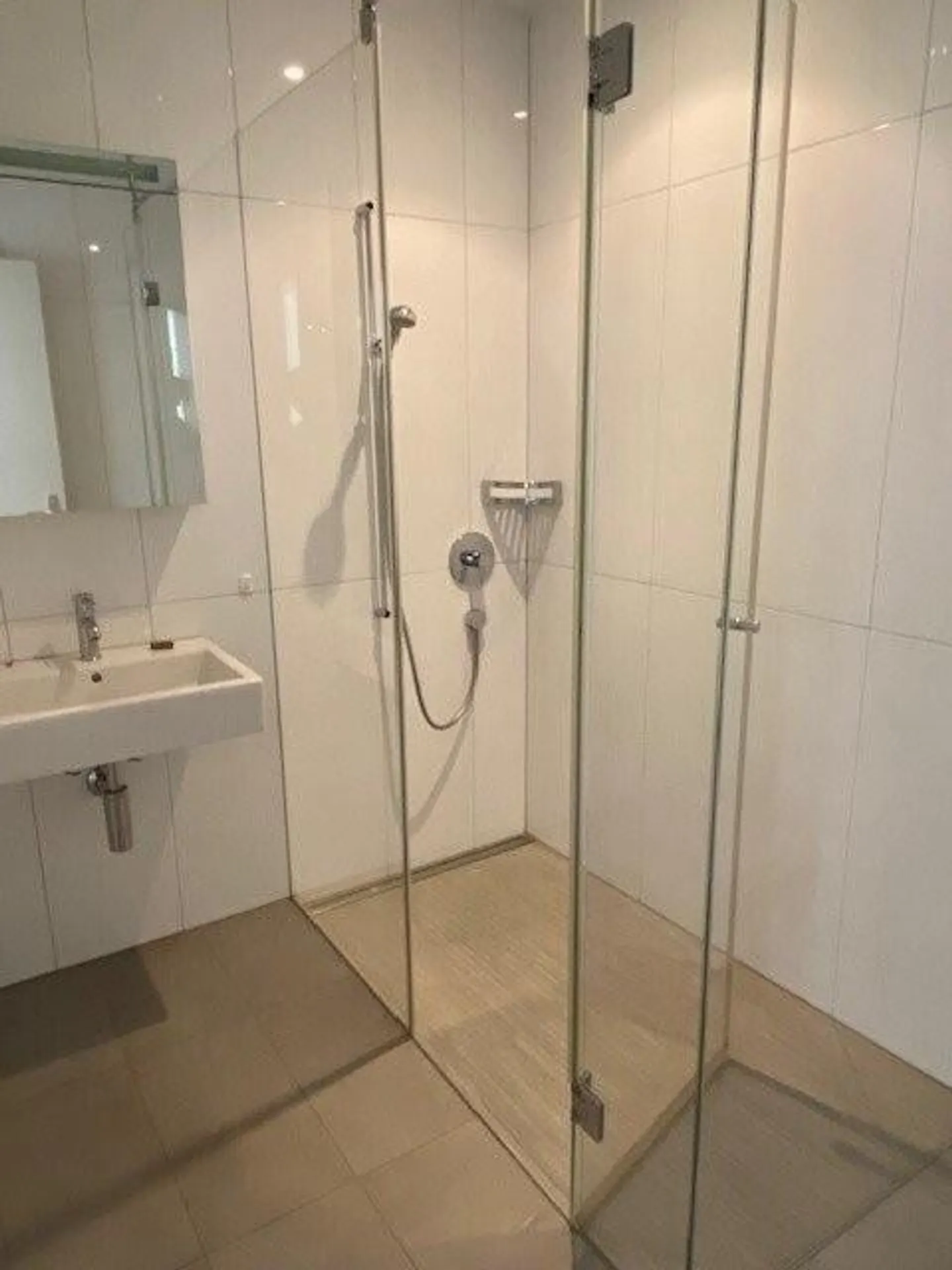 Appartamento moderno al piano terra con standard di proprietà - Foto 9 di 12