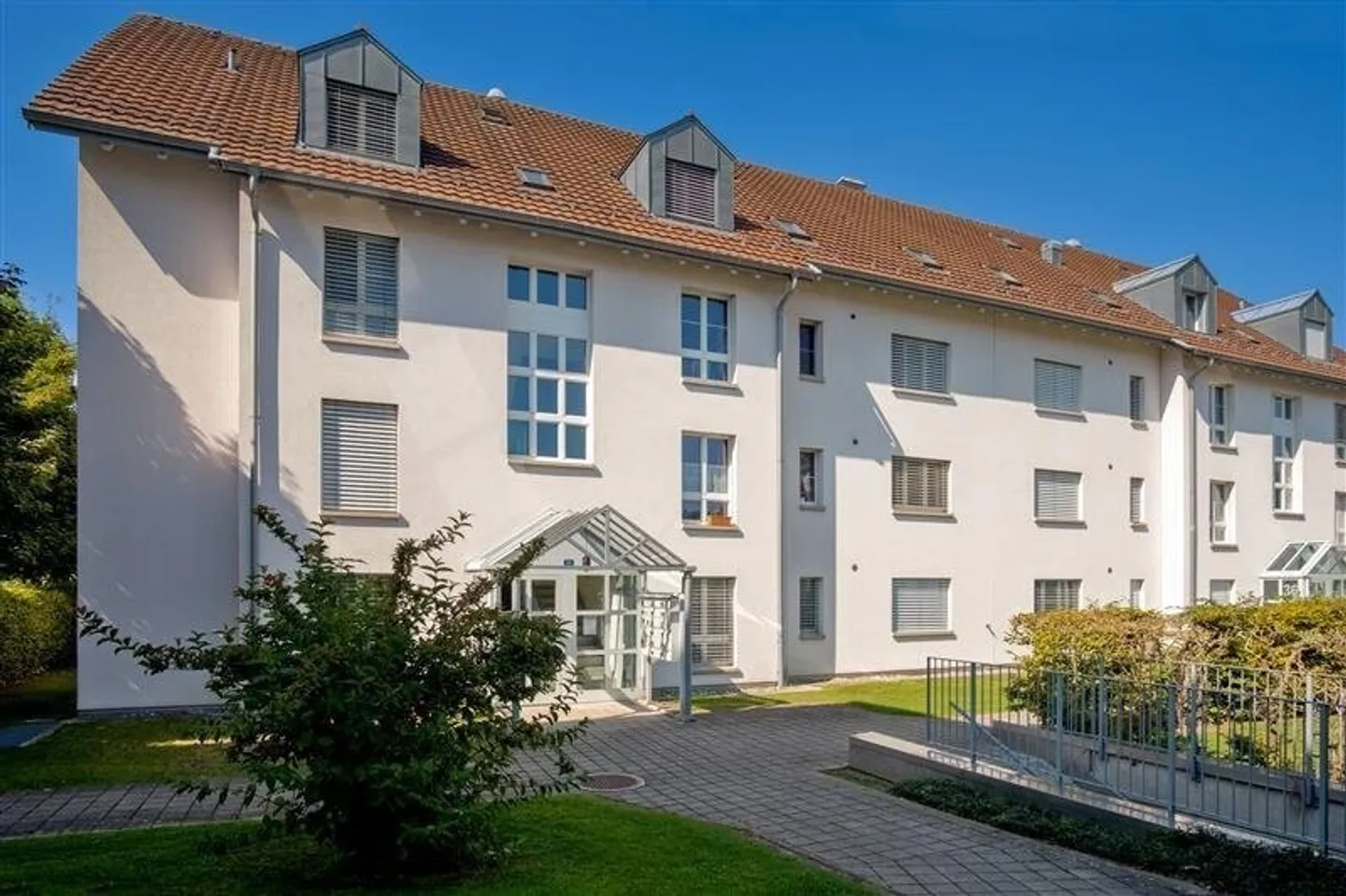 Charmante 2.5-Zimmer Wohnung - Foto 1 von 4