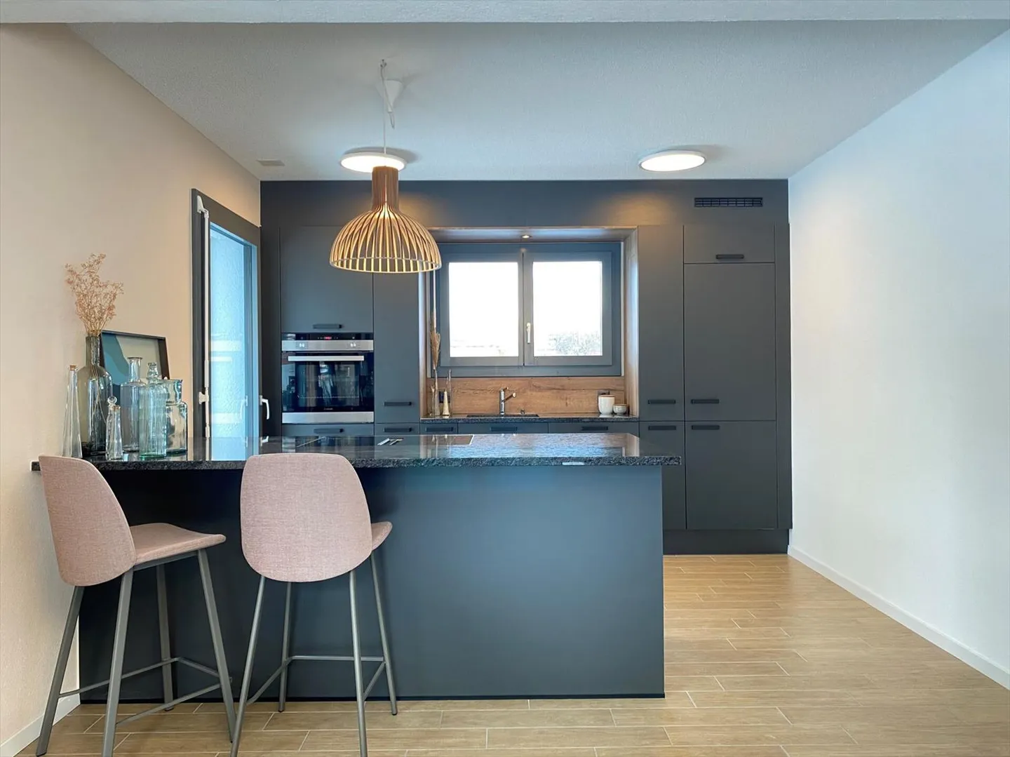 Apartment on the Ground Floor 3.5 Rooms - Photo 1 of 6