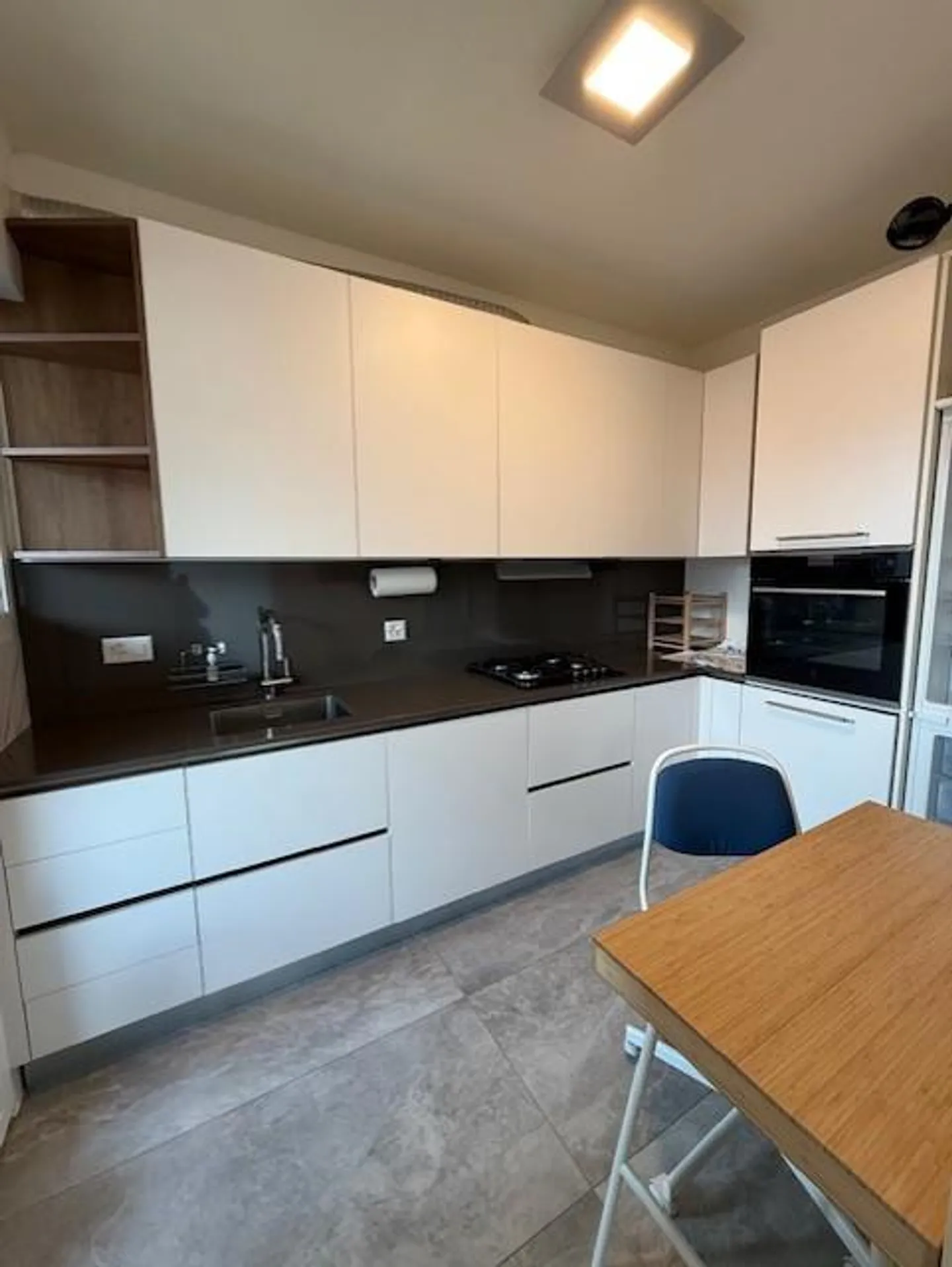 Splendid 3.5-room apartment completely renovated in Lugano - Photo 2 of 6