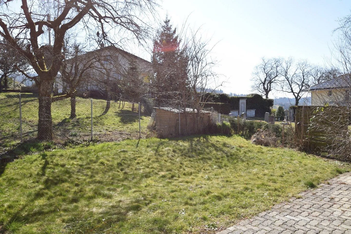 Incantevole appartamento su due livelli di 5½ locali con splendido giardino in affitto - Foto 8 di 8