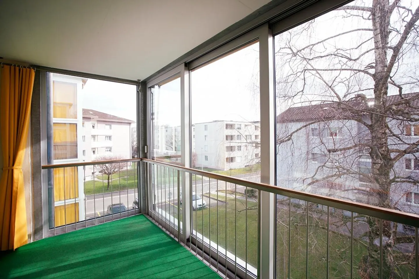 beautiful 4 room apartment with large glazed porch - Photo 15 of 17