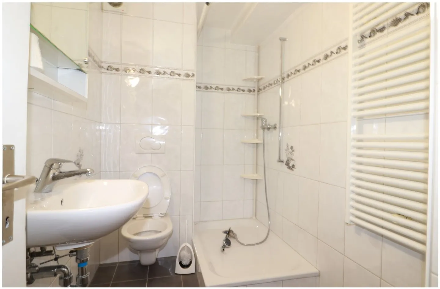 helle 2 1/2 Zimmer Wohnung EG Nord - Photo 3 sur 12