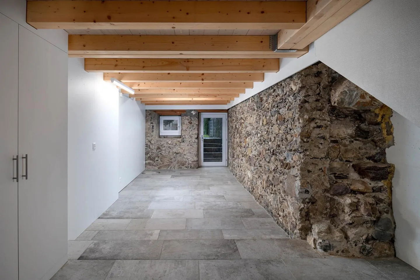 Charming Townhouse with Garden - Photo 11 of 13