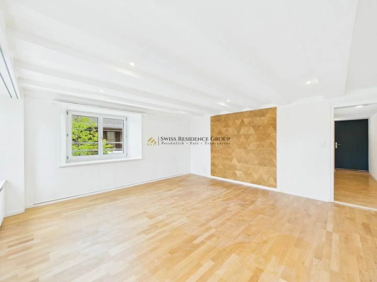 Casa bifamiliare esclusiva in affitto a Küsnacht sul lago di Zurigo - Foto 2 di 15