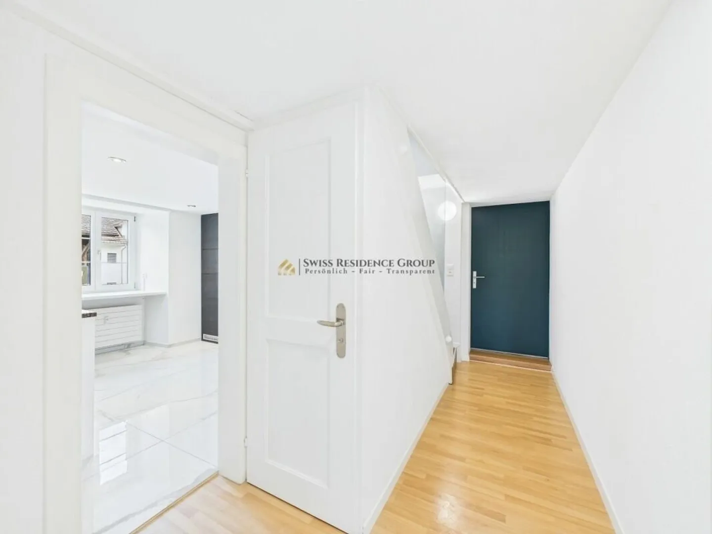 Casa bifamiliare esclusiva in affitto a Küsnacht sul lago di Zurigo - Foto 3 di 15
