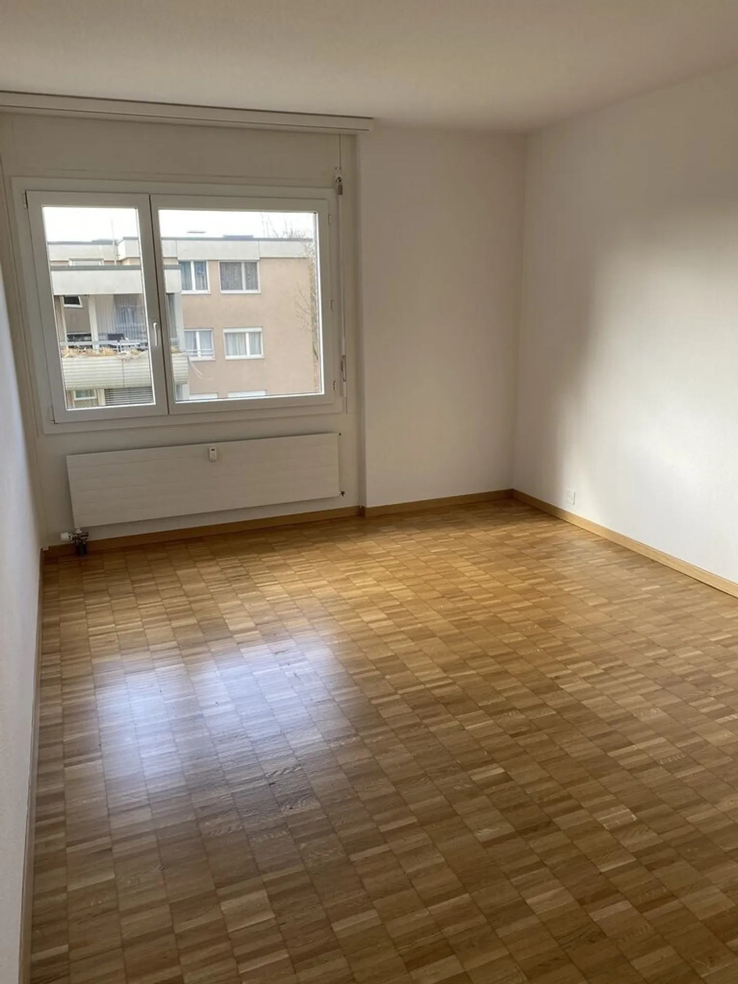 Zentrales Apartment mit Balkon - Foto 6 von 7