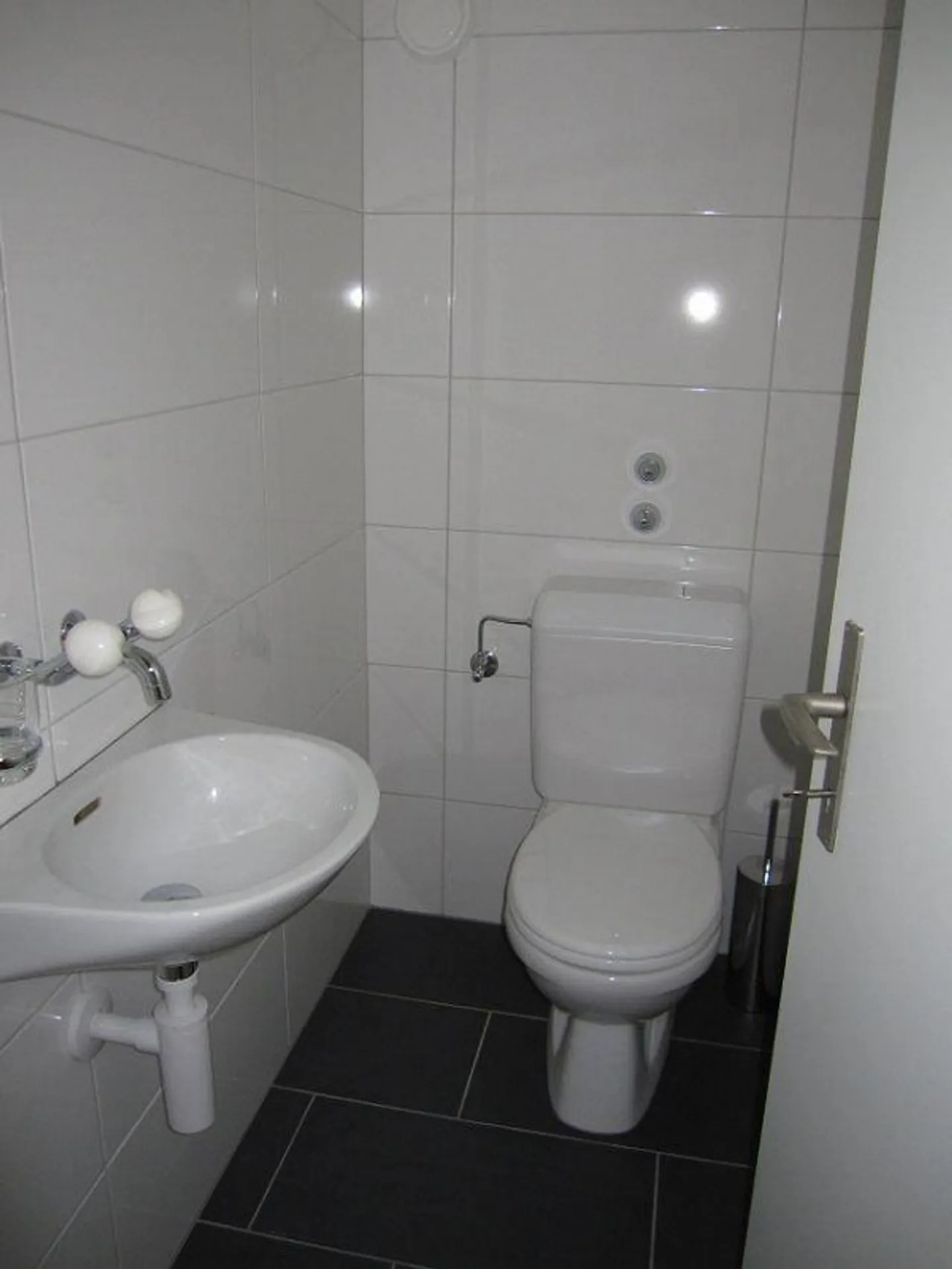 Apartment in a quiet sunny location - Photo 3 of 6