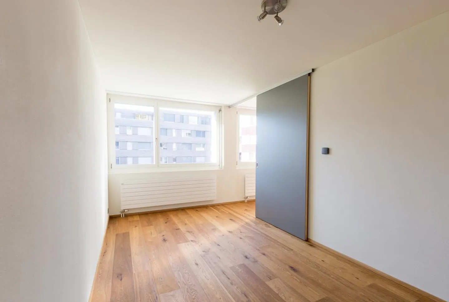 High-quality apartment in a sunny and quiet location - Photo 7 of 10