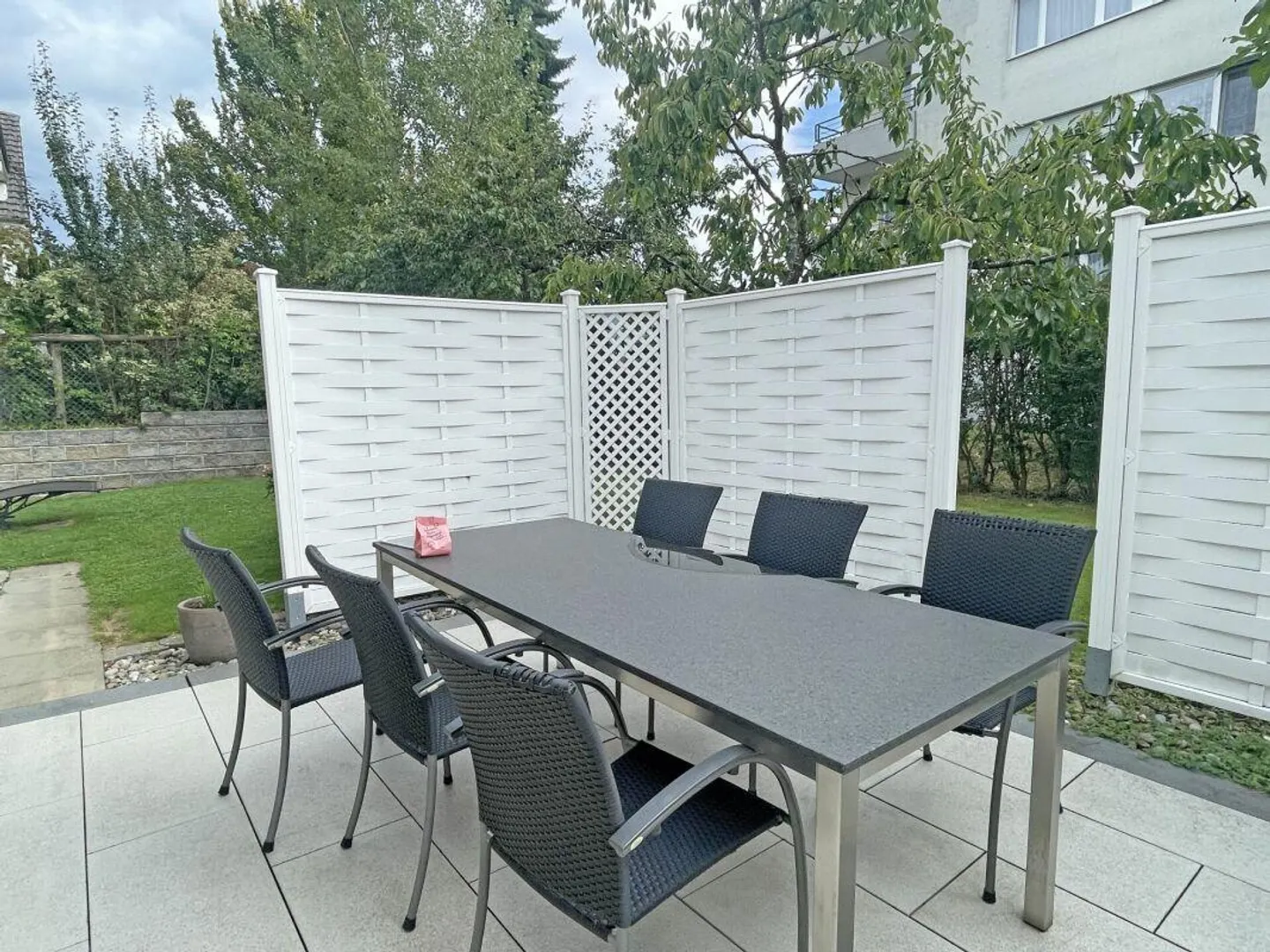 Geräumiges Einfamilienhaus mit Garten - Foto 14 von 17