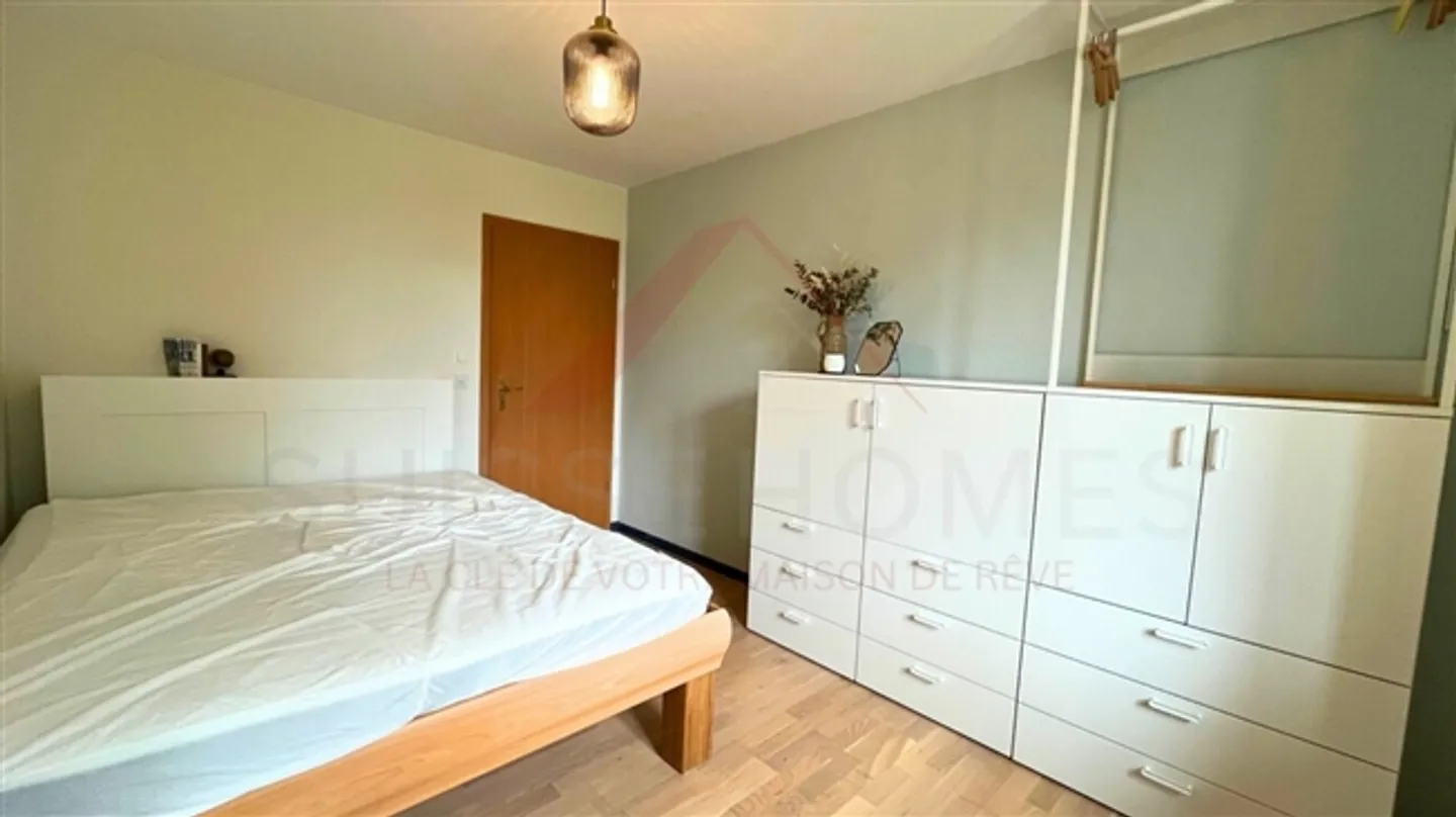 Appartement rénové avec jardin - Photo 6 sur 9