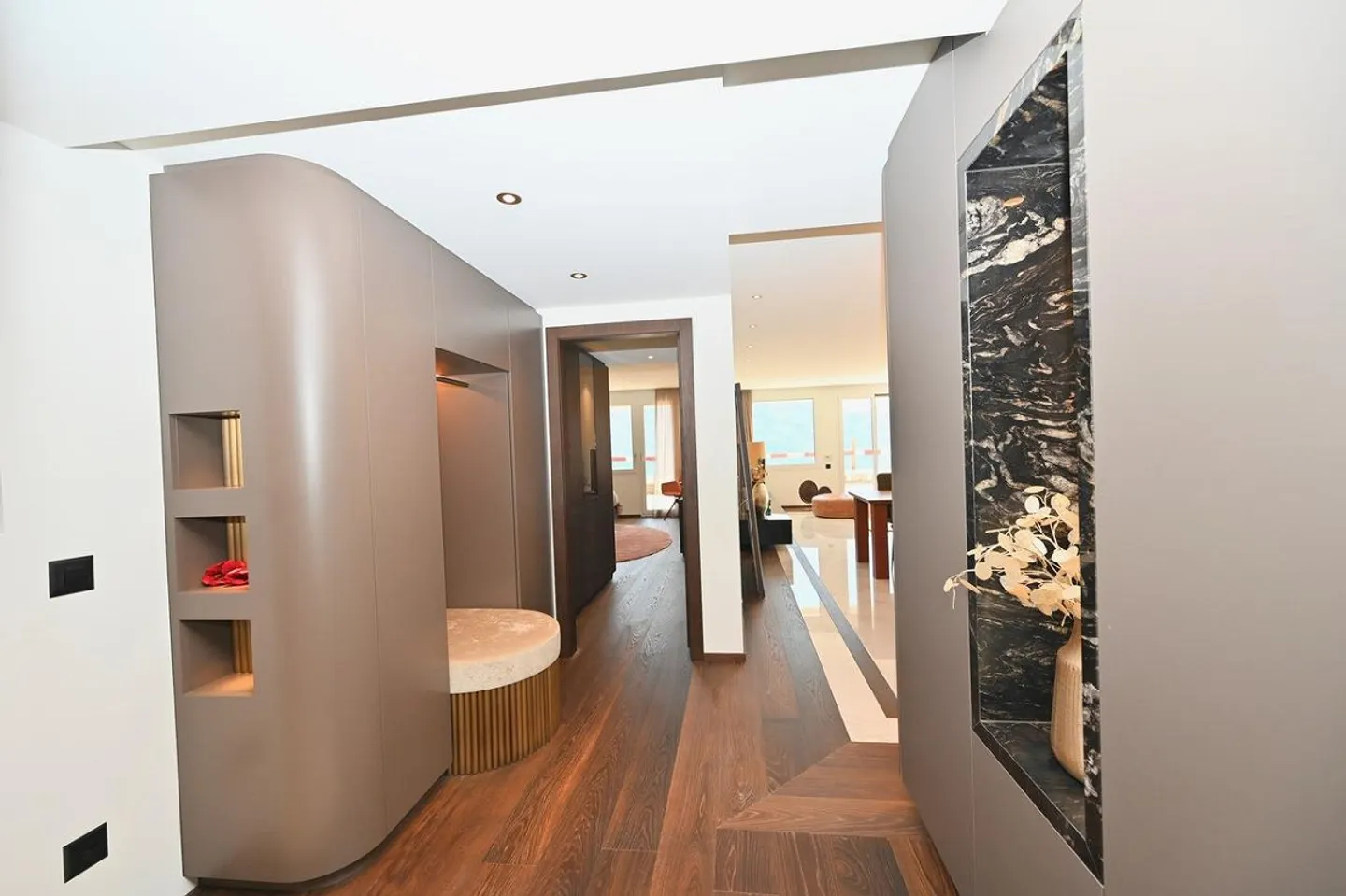 Appartamento di Lusso con Vista - Foto 9 di 18