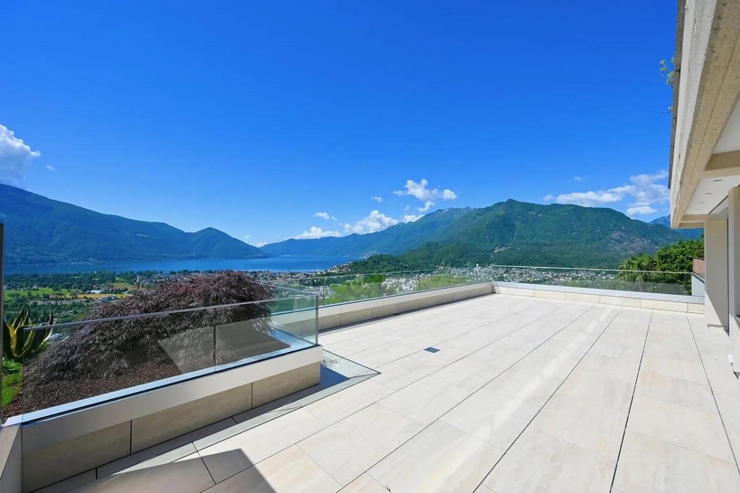 Appartamento di Lusso con Vista - Foto 4 di 18