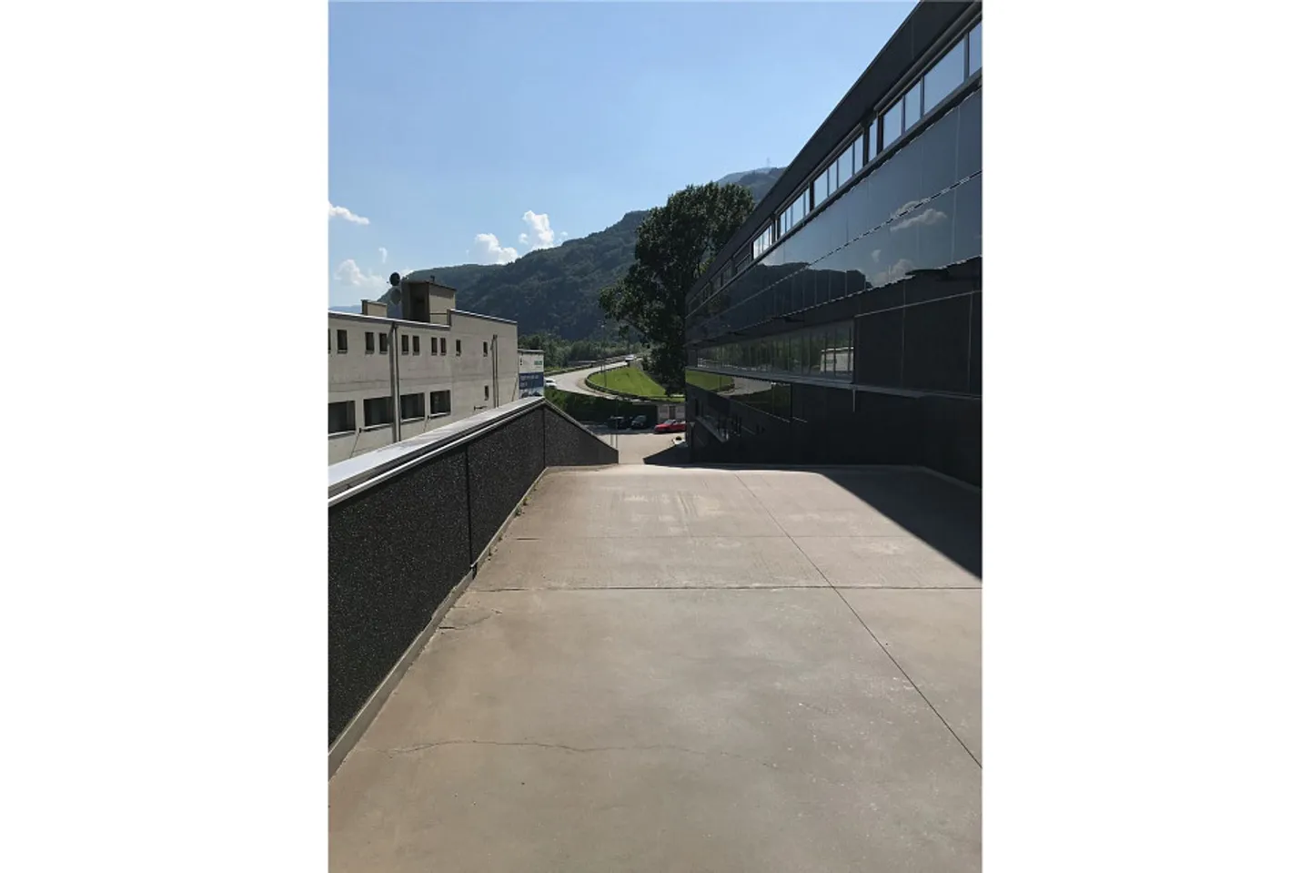 Große Gewerbeflächen im CAST-CASTIONE Zentrum - Foto 11 von 13