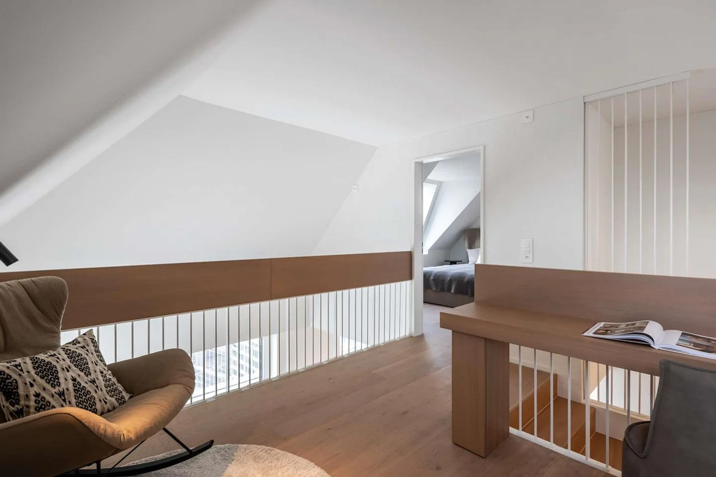 City Penthouse Triplex with Distant View - Photo 7 of 13