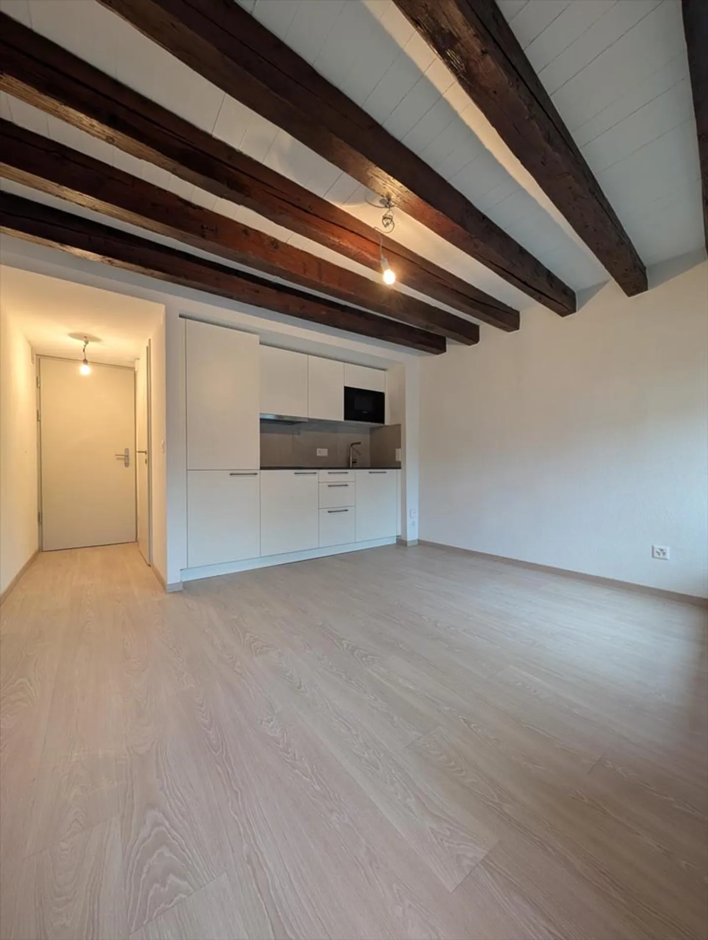 Appartamento in affitto - Foto 3 di 4