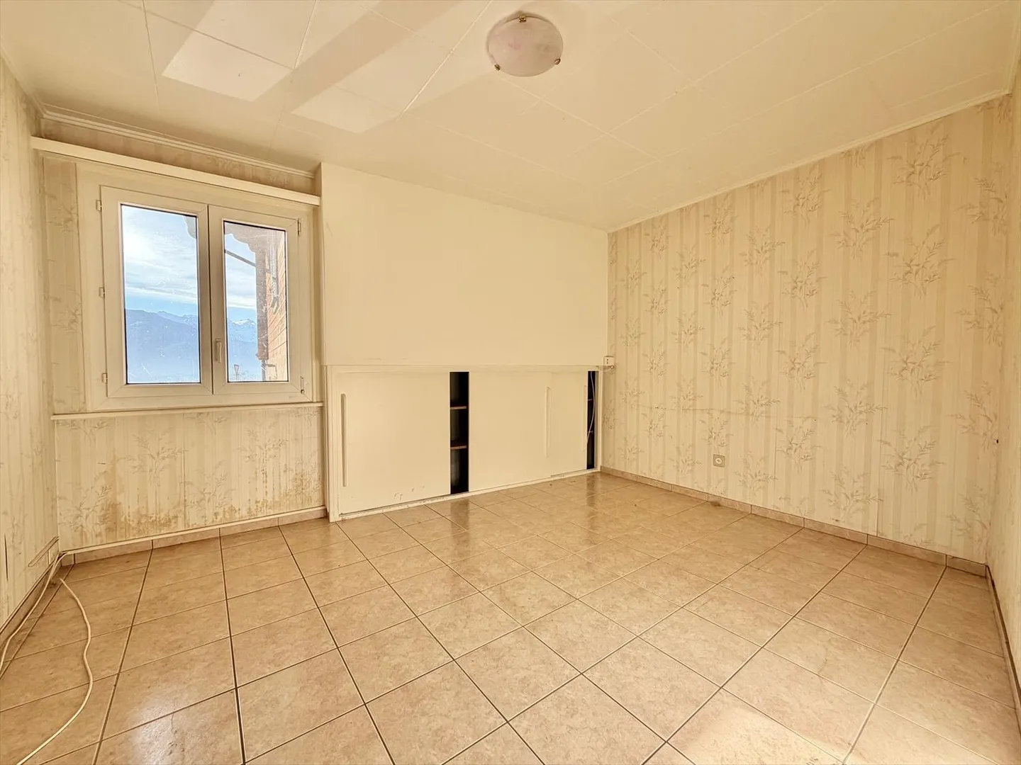 Casa di villaggio semplice a Chamoson da ristrutturare - Foto 5 di 11