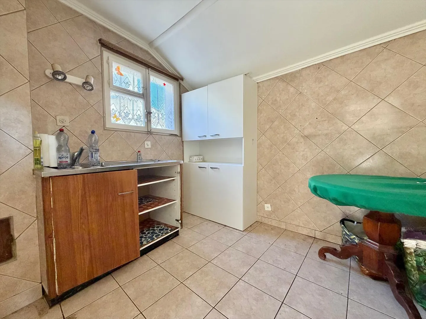 Casa di villaggio semplice a Chamoson da ristrutturare - Foto 6 di 11