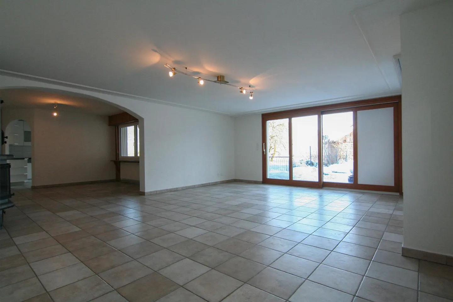 Helle Erdgeschosswohnung - Foto 4 von 12