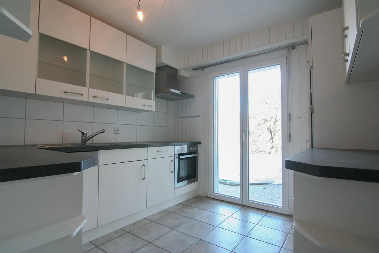 Helle Erdgeschosswohnung - Foto 8 von 12