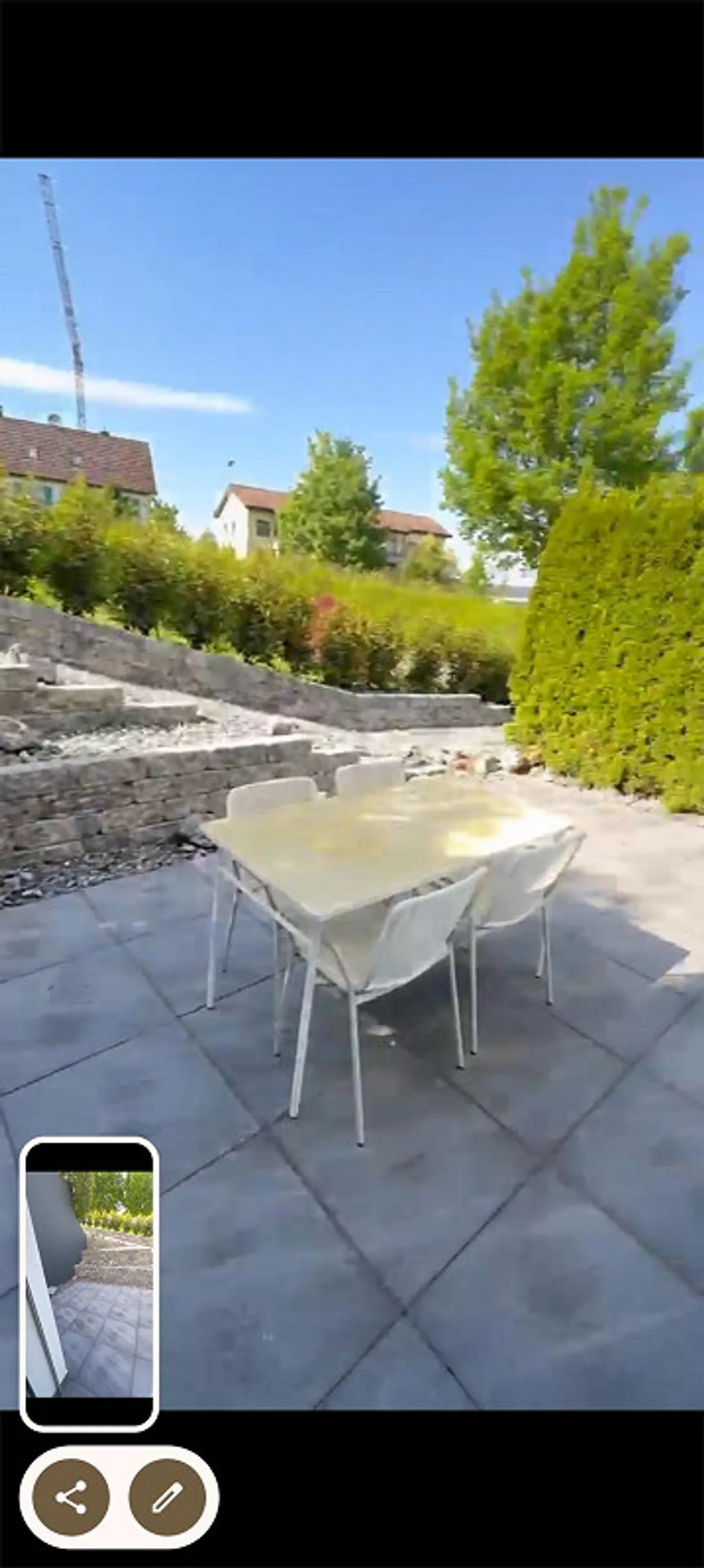 Ground floor apartment with large seating area, near train station - Photo 7 of 10