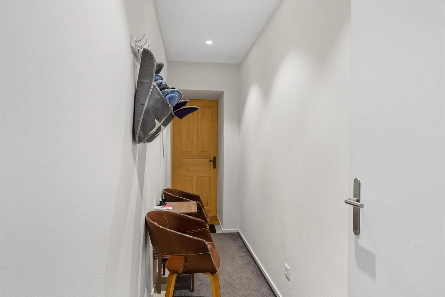 Appartamento con terrazza di 5,5 stanze - Foto 10 di 13